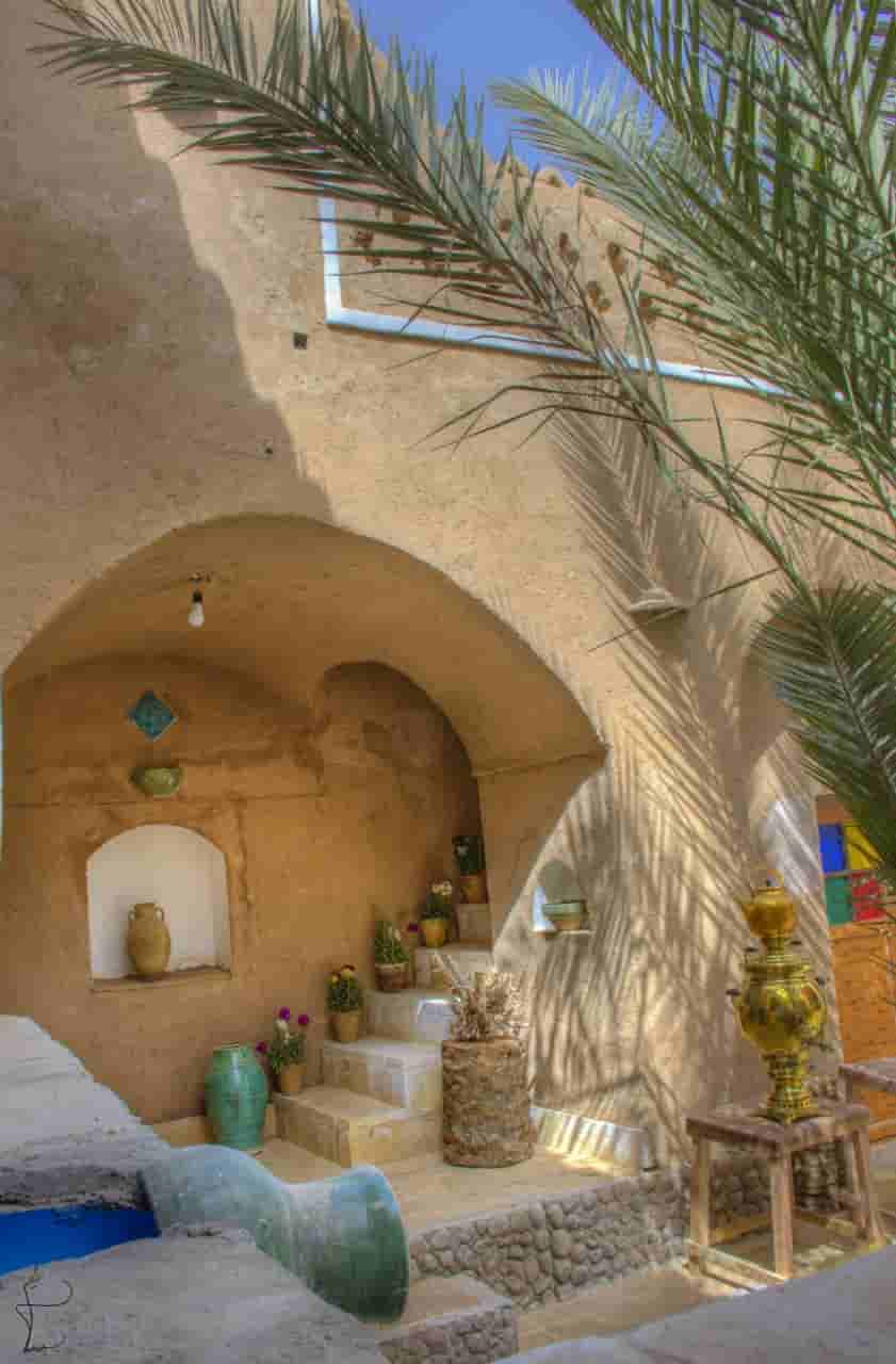 اجاره اتق سنتی در خور اصفهان _ اتاق2