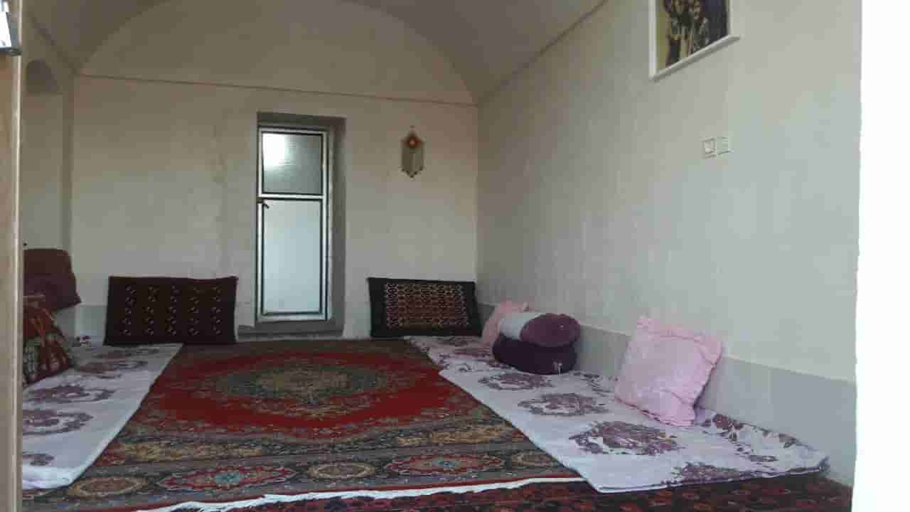اجاره اقامتگاه بومگردی سنتی در سه قلعه زرین چاه - اتاق 9 