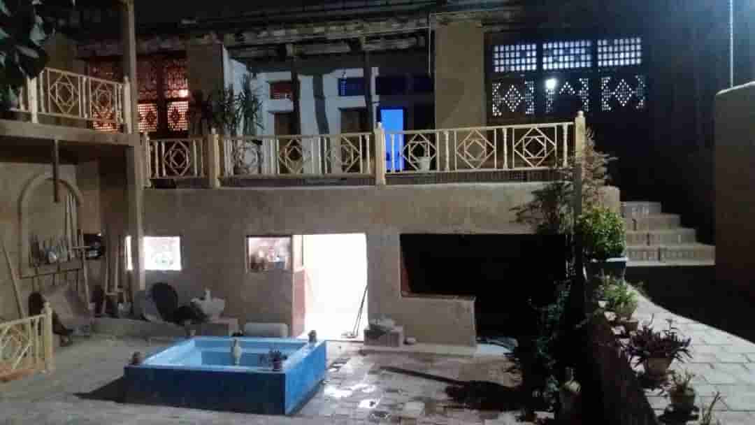 اجاره اقامتگاه بومگردی سنتی در برغان کرج - شاهنشین