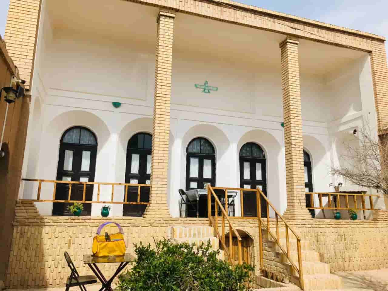 اجاره اتاق بوم گردی در آباده _ چهارتخته مستردار