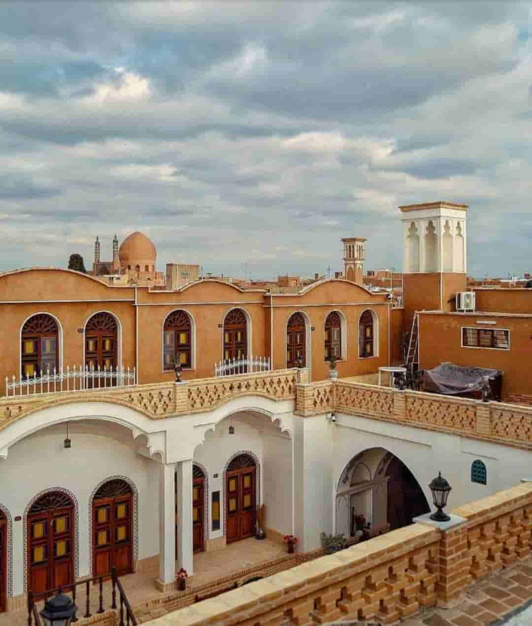 اجاره بومگردی سنتی در کمال الملک کاشان - 2 تخته مستر