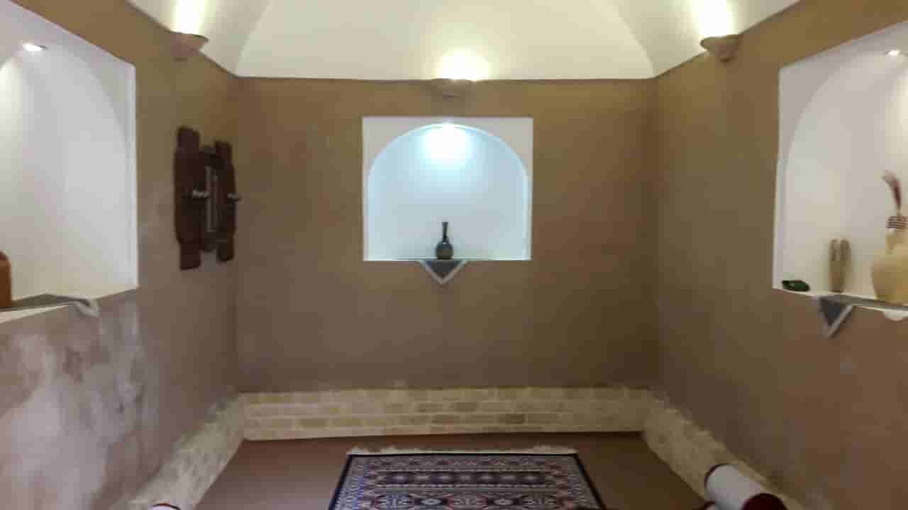 اجاره اتاق سنتی در خور بیابانک - 102