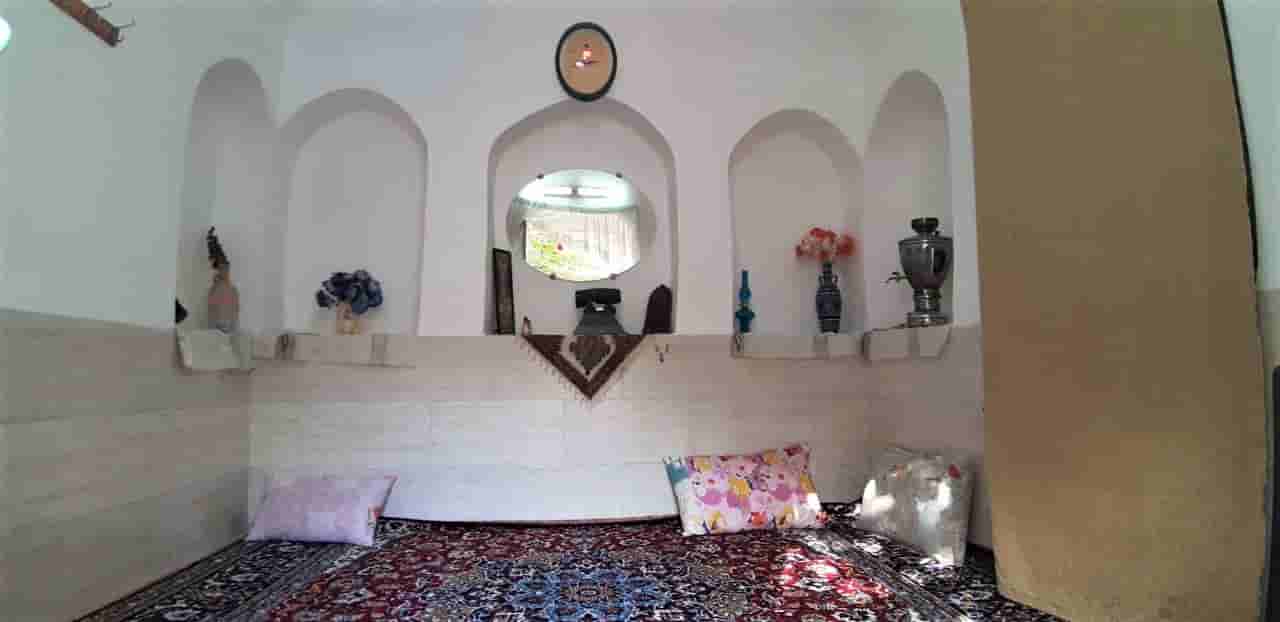 اجاره اتاق سنتی در دستجرد ورزنه - خرداد