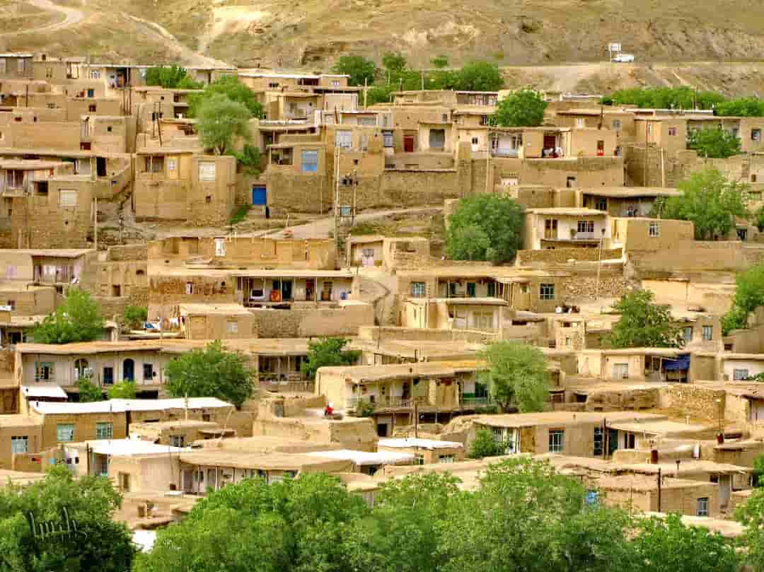 اجاره اتاق سنتی در روستای ترخین آباد همدان-10 متری