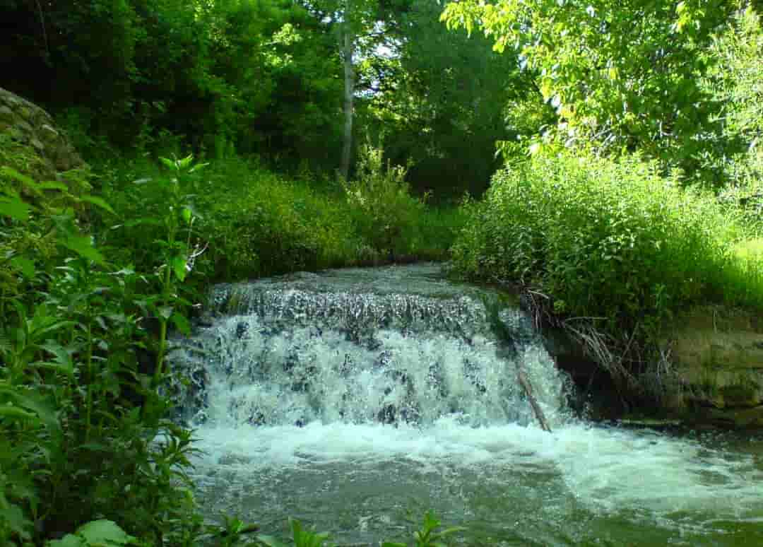 اجاره اتاق سنتی در روستای ترخین آباد همدان-10 متری