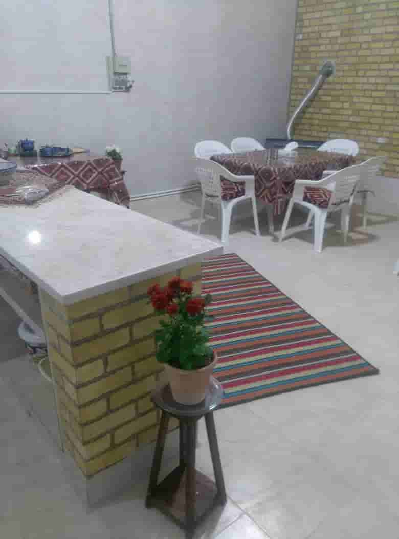 اجاره اقامتگاه بومگردی در مهدی آباد مهریز -  اتاق1