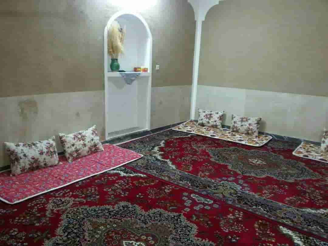 اجاره استراحتگاه سنتی کویرگردی در خور