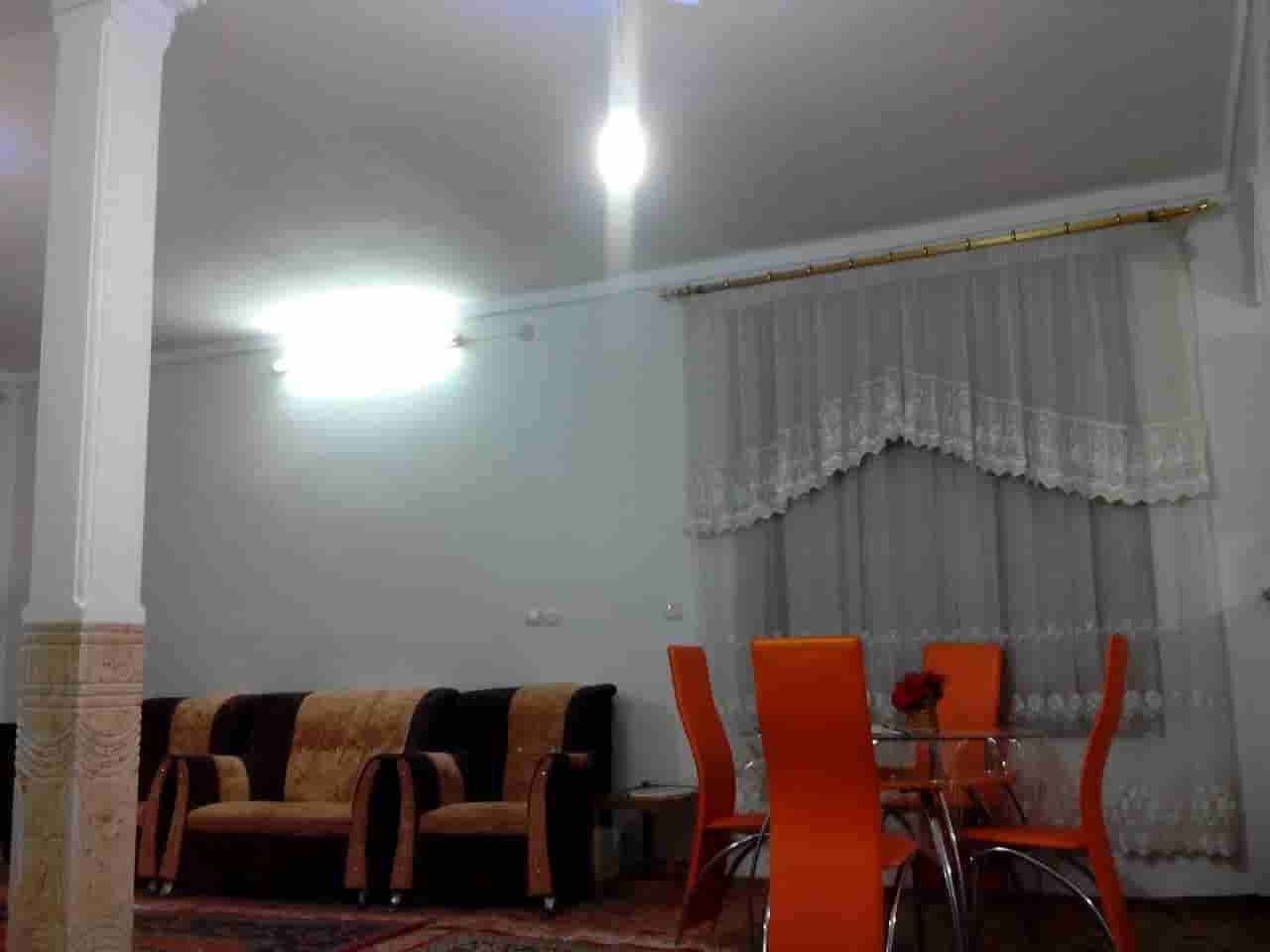 اجاره منزل مبله دو خوابه در حصار علی آباد همدان- طبقه اول