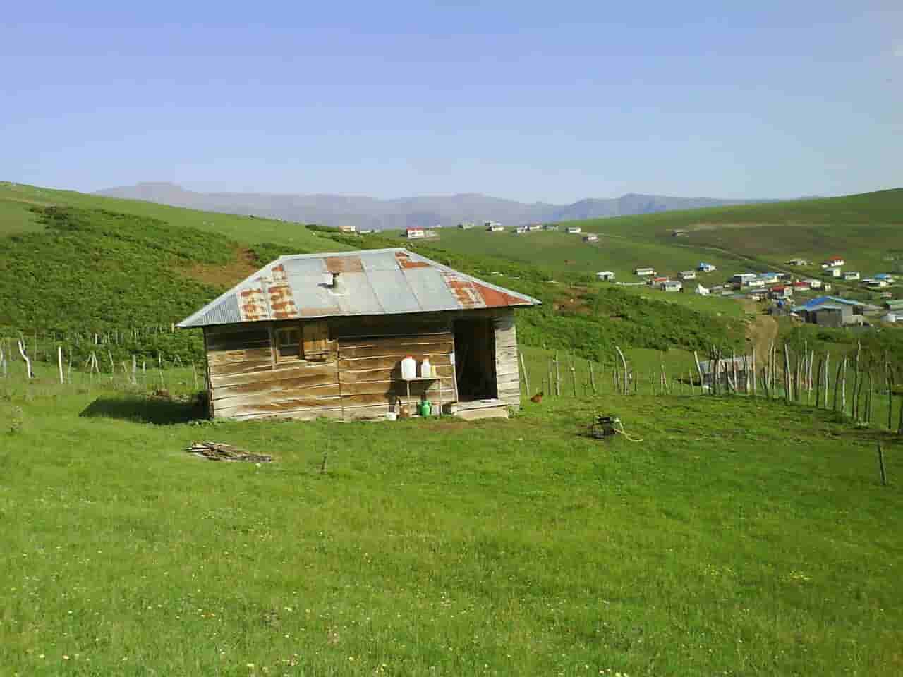اجاره کلبه سنتی ییلاقی در سوباتان لیسار - تالش