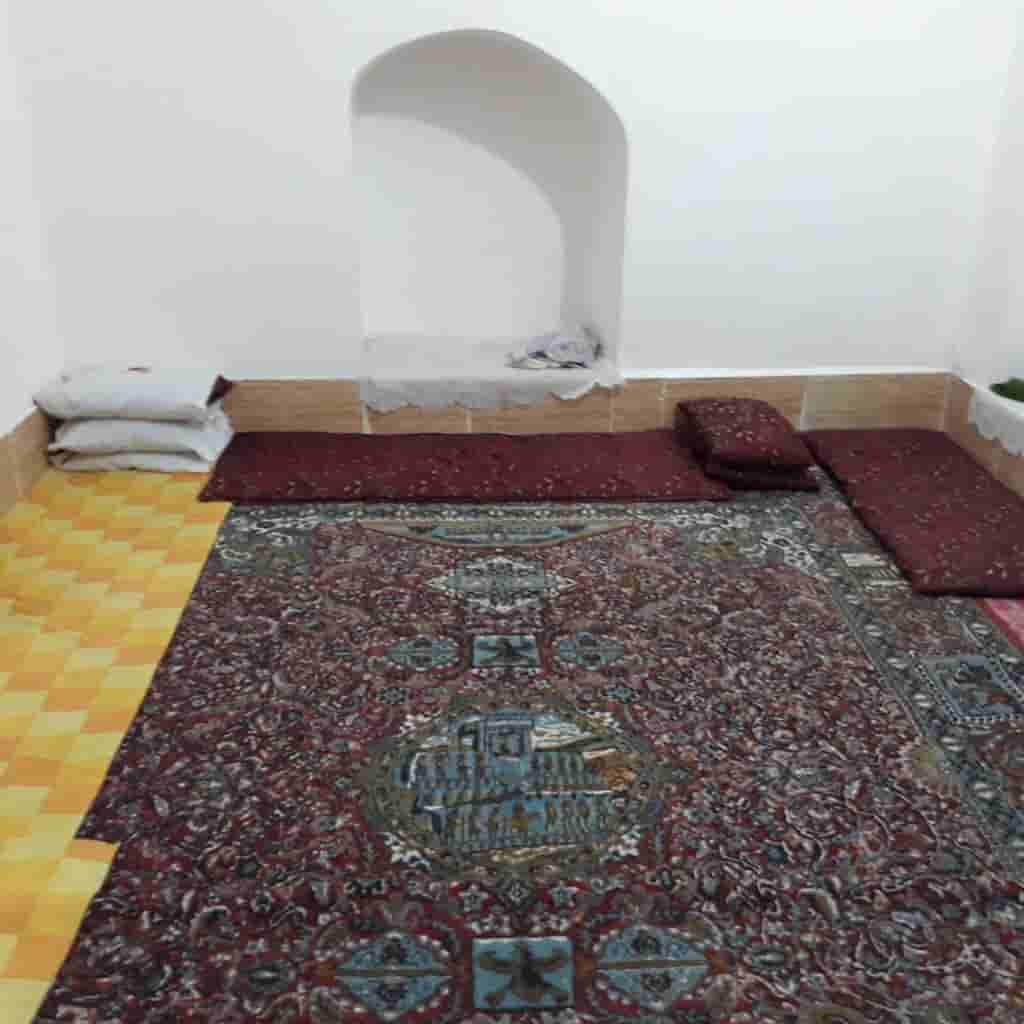 اجاره خانه سنتی در اختیار آباد - باغچه نوروز1