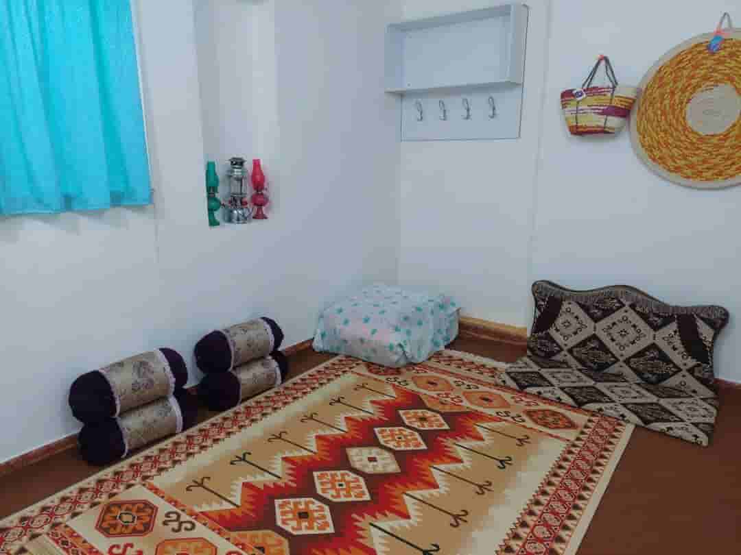 اجاره اتاق در جبری خورموج - رز