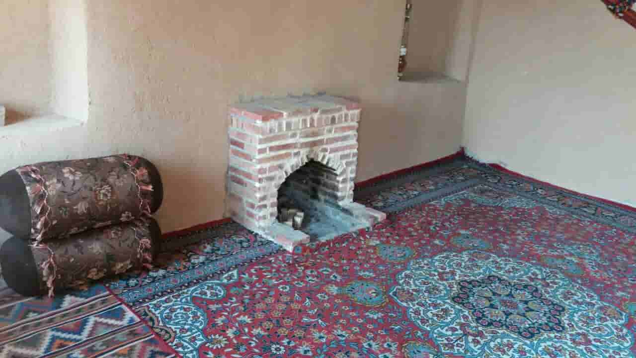 اجاره اقامتگاه بومگردی در قصر یعقوب خرم بید _اتاق 3