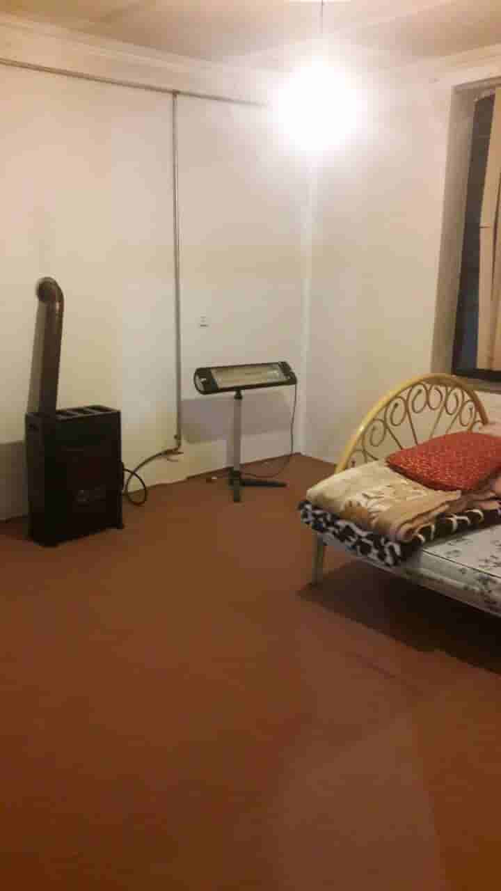 اجاره خانه ویلایی دربست در ماکو - واحد ولیعصر