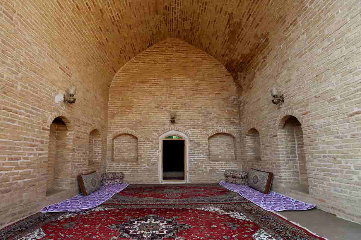 اجاره اقامتگاه بومگردی و اتاق کویری ده نمک گرمسار - اتاق9