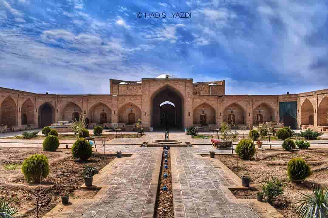 اجاره اقامتگاه بومگردی و اتاق روستایی ده نمک گرمسار - اتا12