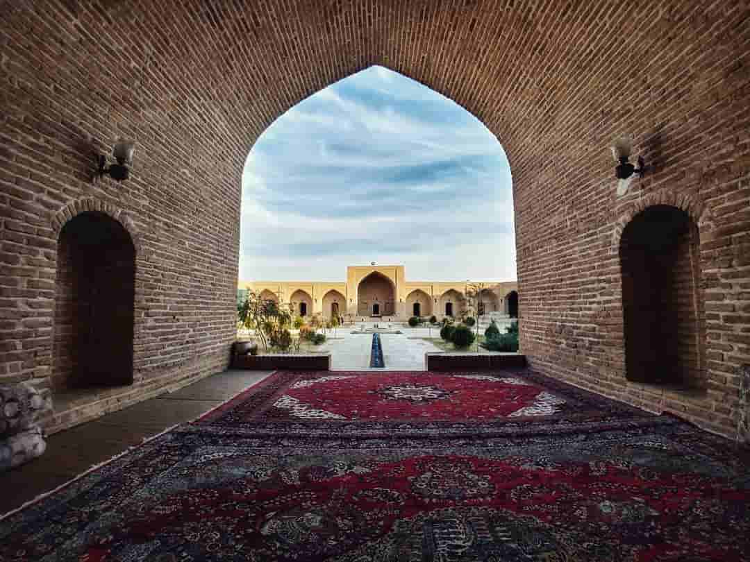 اجاره اقامتگاه بومگردی و اتاق روستایی ده نمک گرمسار - اتا12