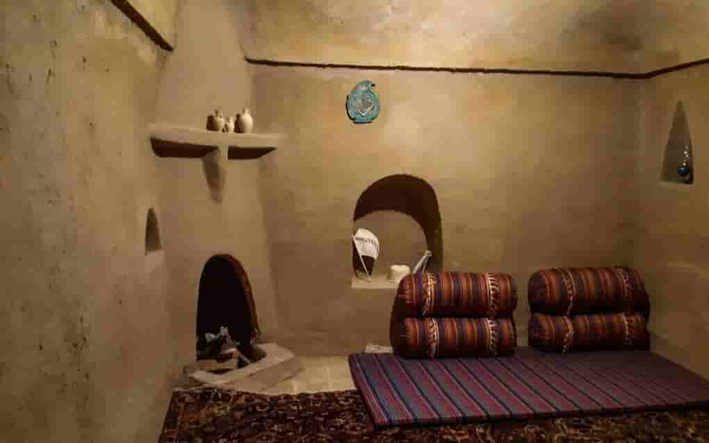 اجاره استراحتگاه سنتی در باقر آباد بافق 