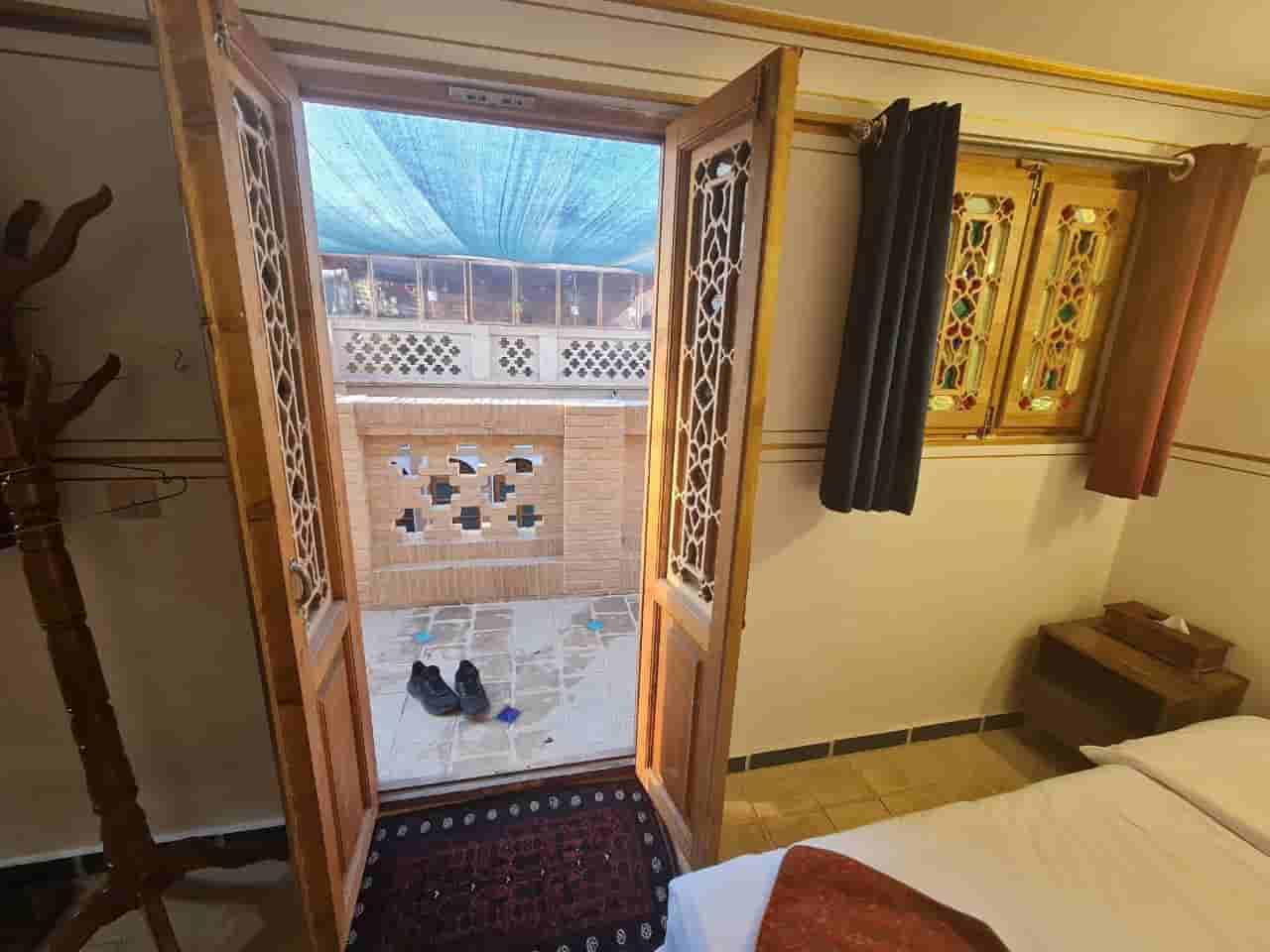 اجاره اتاق سنتی در نقش جهان اصفهان - استاد تاج
