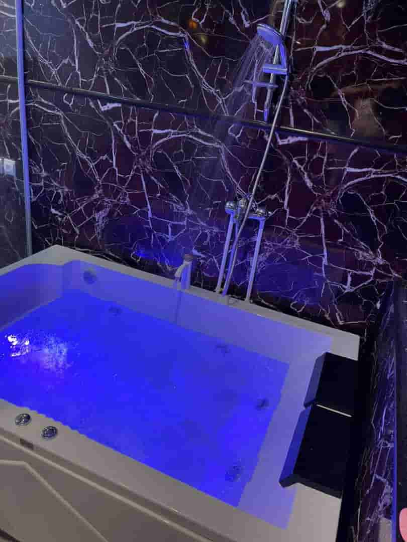 اجاره آپارتمان مبله در بهشتی باغ بهادران - روف گاردن