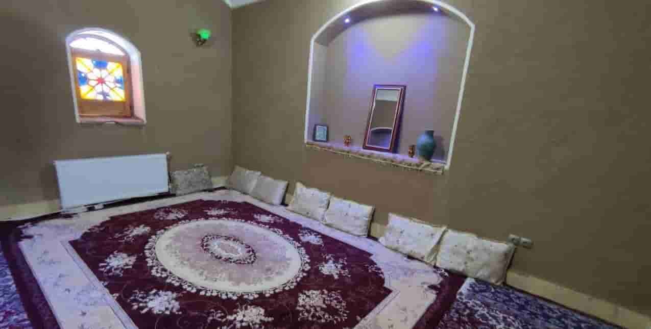 اجاره خانه سنتی در زیبا چنار کاشان - 2