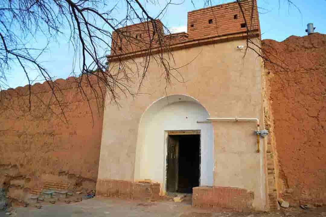 رزرو اتاق سنتی در حسین آباد نایین - یورت چو