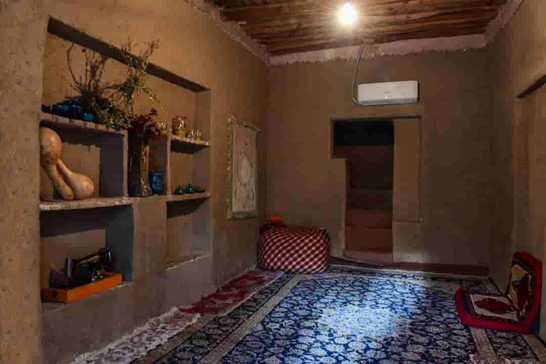 اجاره سوئیت سنتی در دهمورد بختگان-اتاق یک