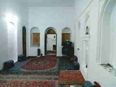 اجاره  اقامتگاه بوم گردی  در  حومه آباده