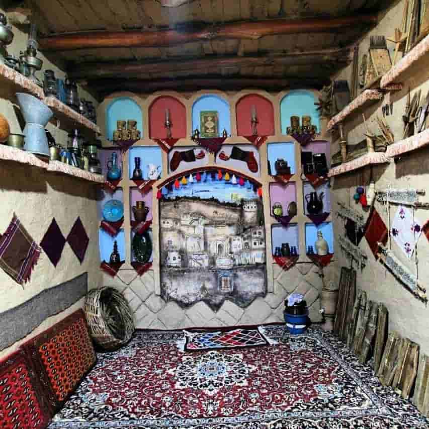 اجاره خانه ی بومگردی مناسب در از ادشهر سمنان- اتاق  جنگل ابر 3