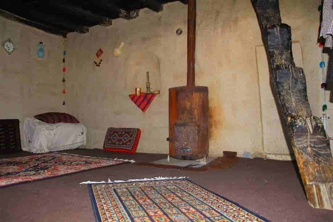 اجاره اتاق سنتی در روستای سرکت ساری - تش خانه