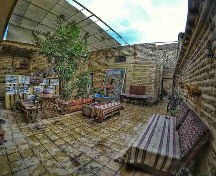 اجاره اتاق بومگردی درقاآنی شمالی شیراز - سه تخته