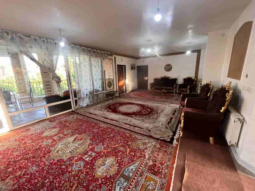 آپارتمان نزدیک رودخانه در پل چلوان سامان - سه خواب