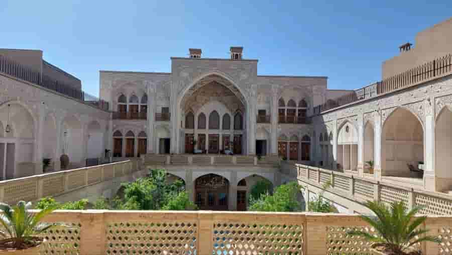 عکس بوتیک هتل سنتی در کاشان - گیلار 