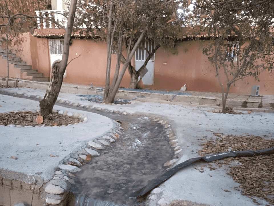اجاره ویلا باغ با استخر روباز در روستا اشکفت سپیدان - سوئیت 
