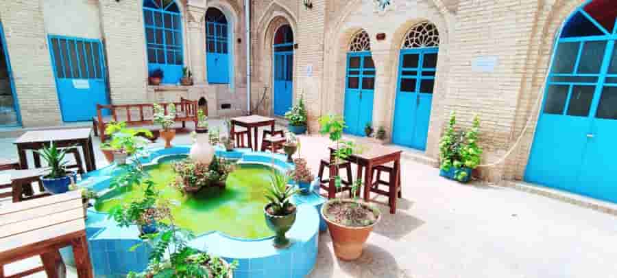 اقامتگاه سنتی سه تخته در شوشتر