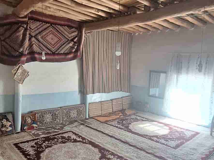 اجاره خانه روستایی سنتی در تکاب آذربایجان غربی  
