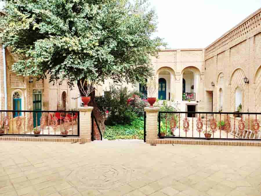 اقامتگاه سنتی چهارتخته سینگل در شوشتر