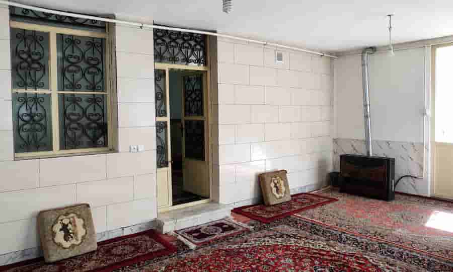 سوئیت ویلایی در سیرچ کرمان - کنار رودخانه 