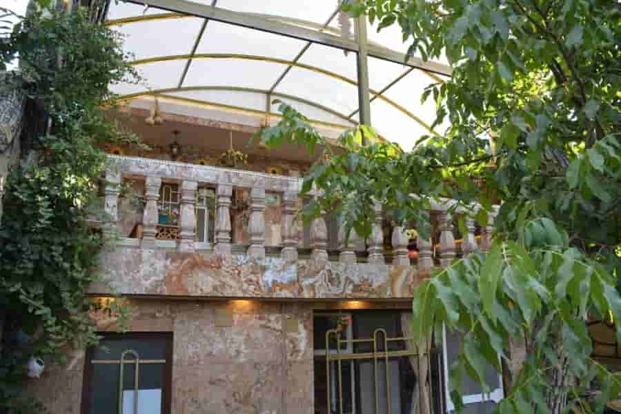 خانه باغ سنتی در محله خسرق اسکو