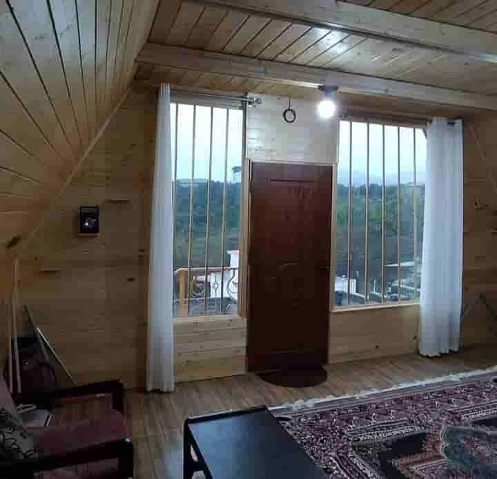 اجاره کلبه سوئیسی در روستا آرکا گلوگاه بابل 