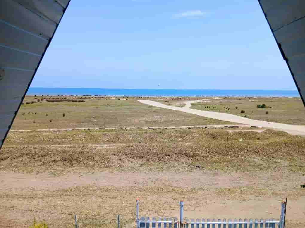 کلبه سوئیسی ساحلی در روستای میانده پایین خاله سرا
