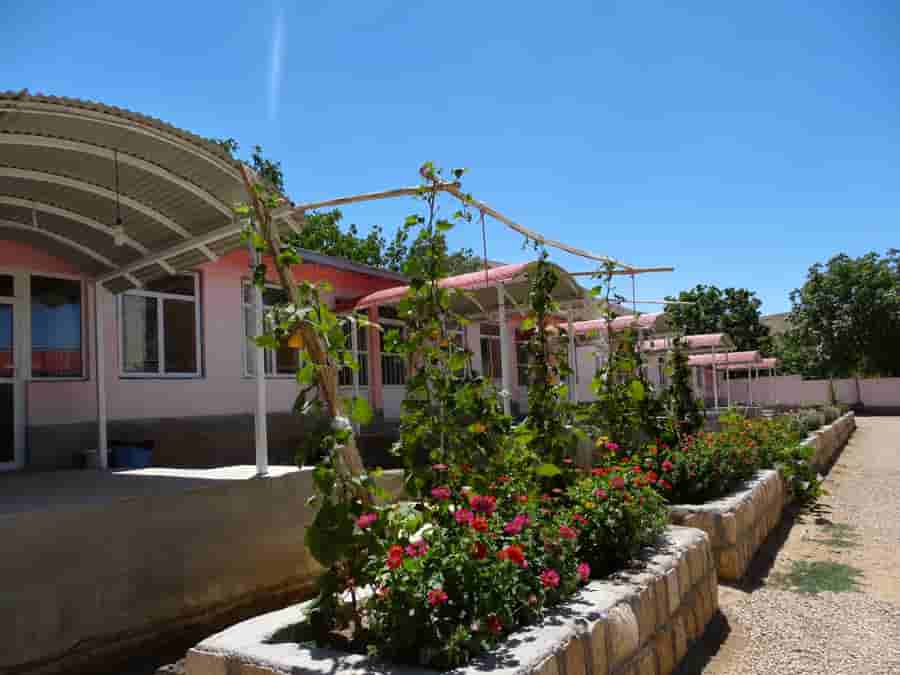 سوئیت بومگردی سه تخته - سپیدان