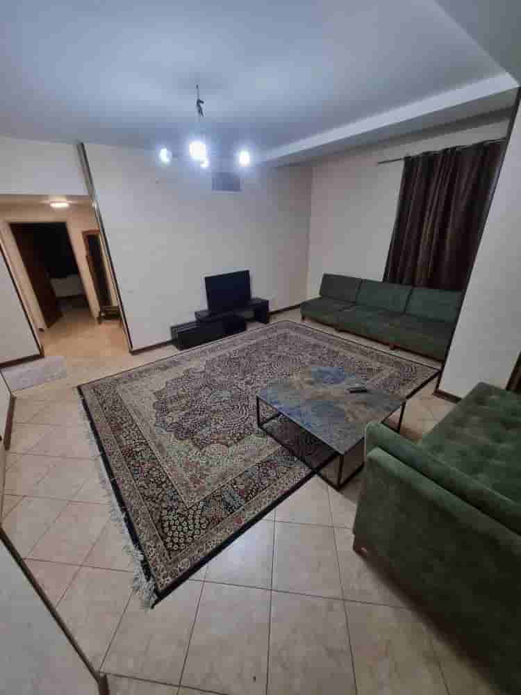 اجاره آپارتمان در میدان کوثر - طبقه دوم