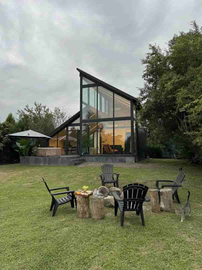 عکس کلبه شیشه ای جکوزی دار در ماسال 