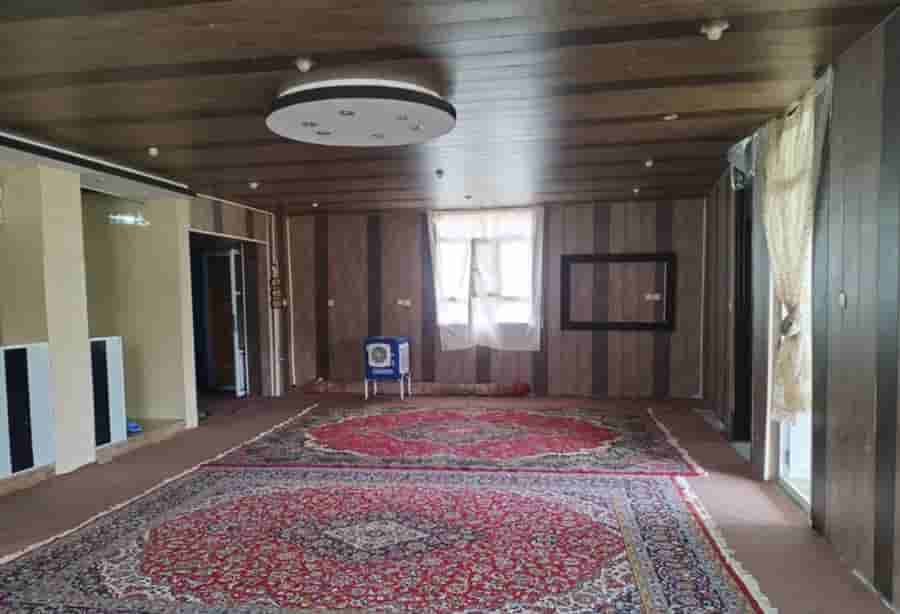 منزل در خیابان امام خمینی چلگرد 
