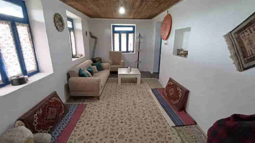 اجاره اقامتگاه سنتی در روستای آهندان لاهیجان - مهمانخانه