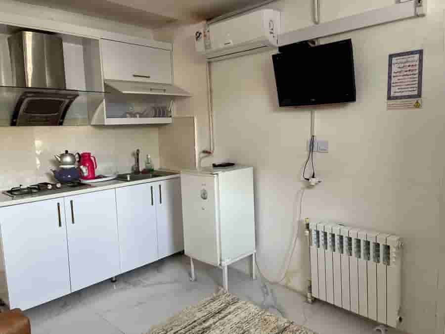 مهمانپذیر تکخواب در خیابان امام رضا 12
