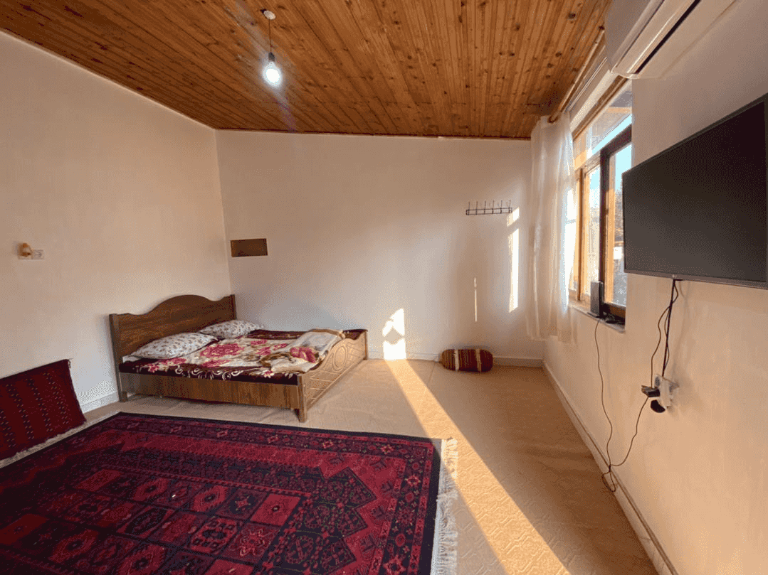 بومگردی در روستا پشتاسرا سیاهکل - پاشاکی 