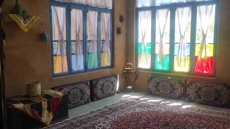 اقامتگاه بومگردی جکوزی‌دار در روستا اکرد شهر نکا
