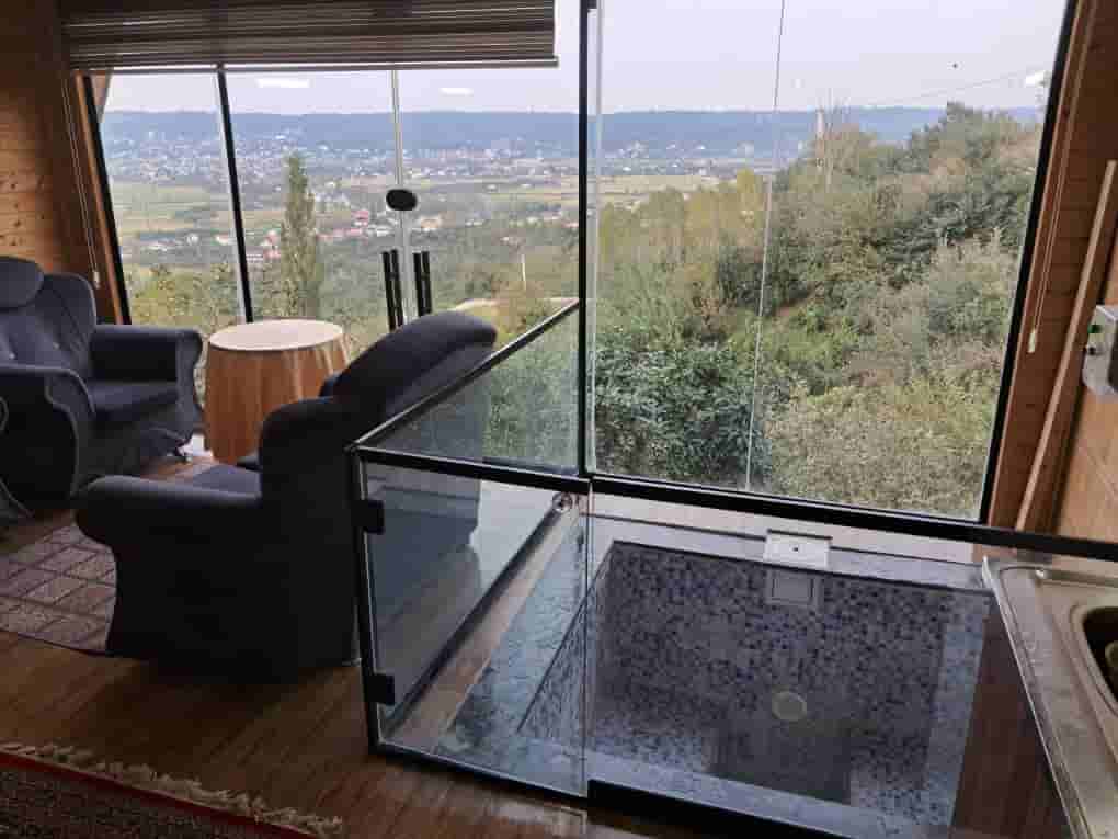 اجاره کلبه سوئیسی جکوزی دار در روستا قرآن تالار لفور - شیرگاه 