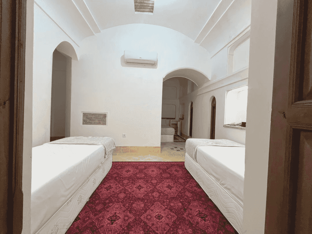 اجاره اتاق چهارتخته سینگل در خیابان فهادان یزد - 107
